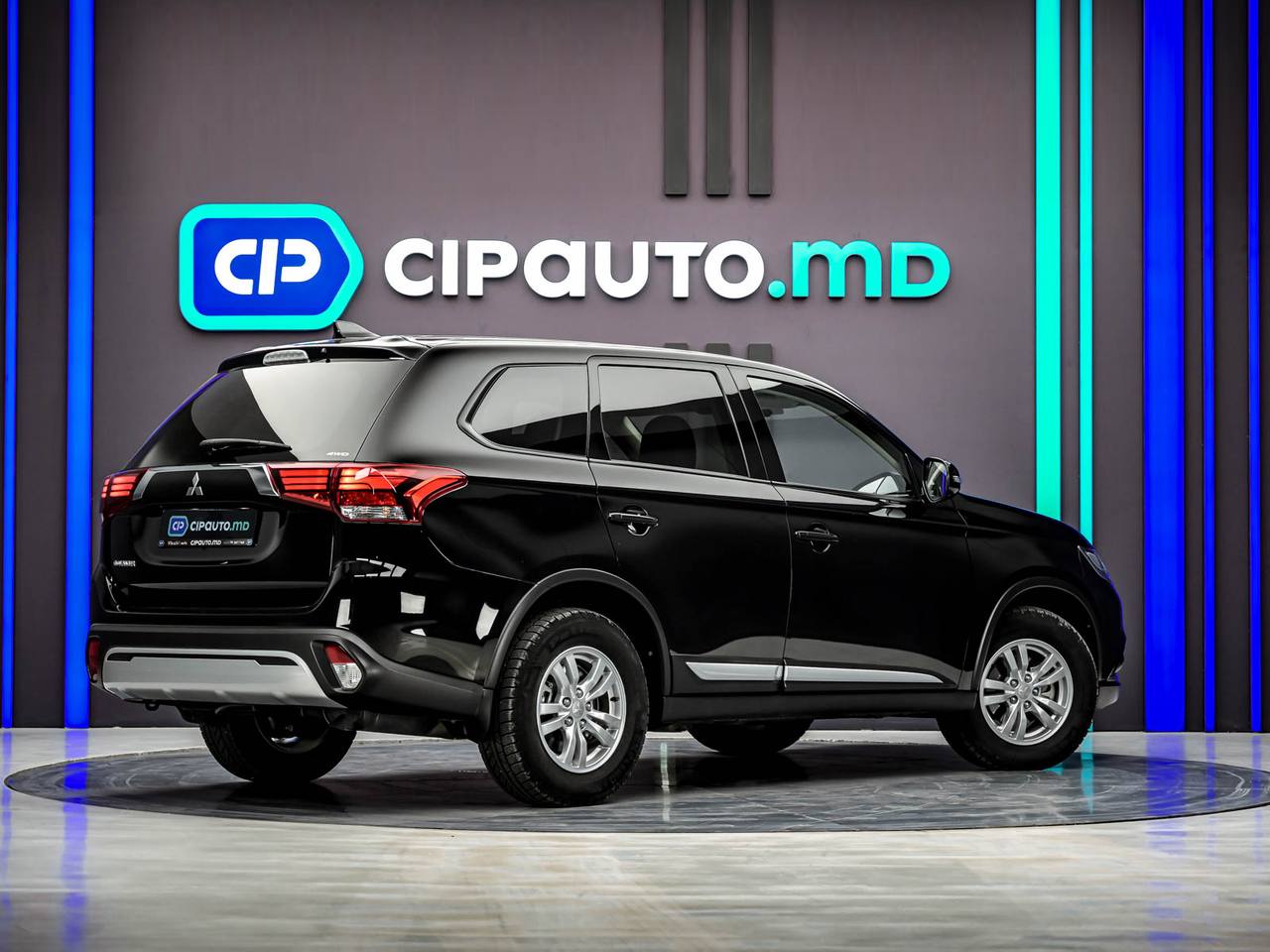 Mitsubishi Outlander 2021, Benzină, 59 000 km - foto 3