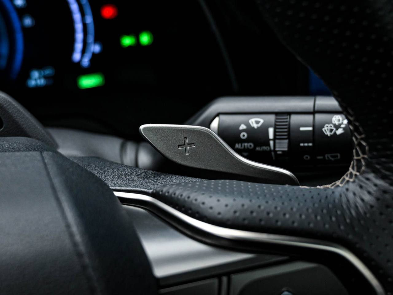 Lexus RX 2024, Гибрид, 25 000 км – фото 67