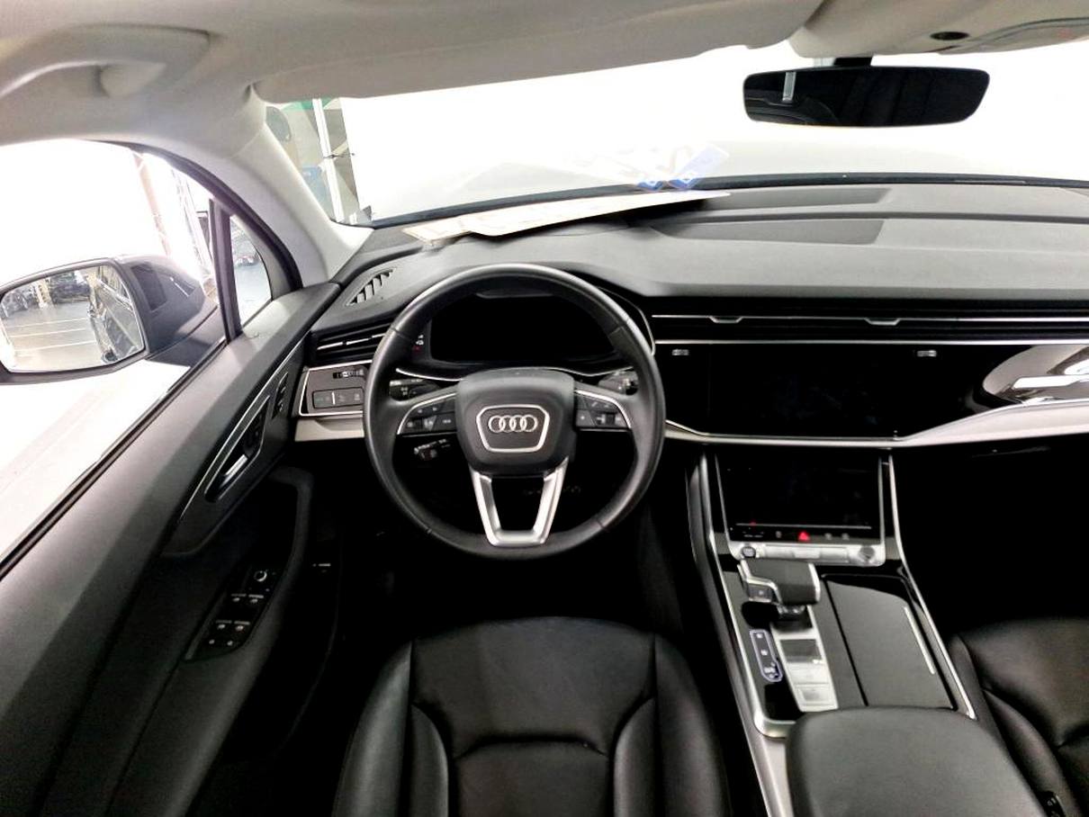 Audi Q7 2022, Plug-in Hybrid, 131 000 km - foto 5