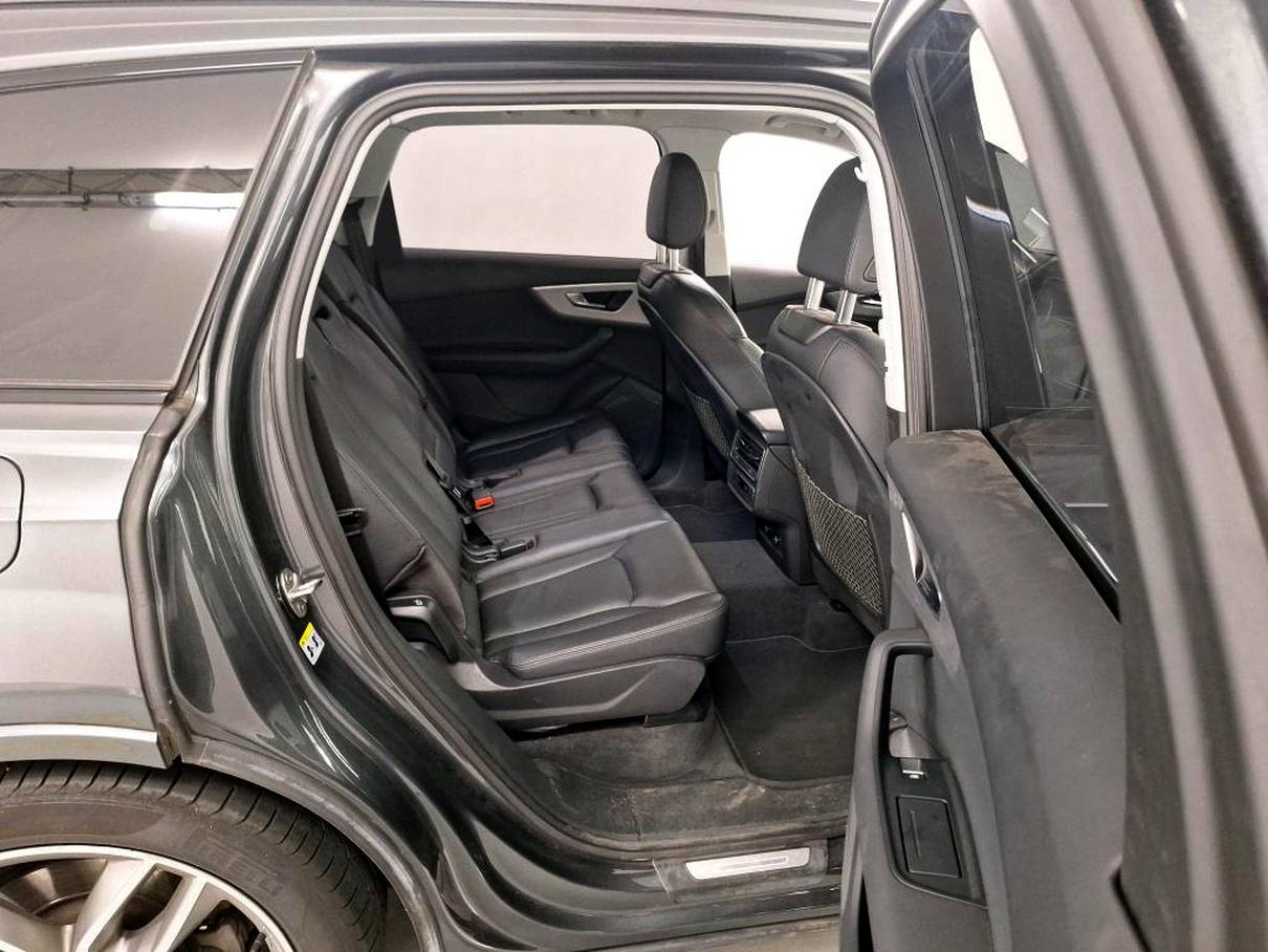 Audi Q7 2022, Plug-in Hybrid, 131 000 km - foto 7