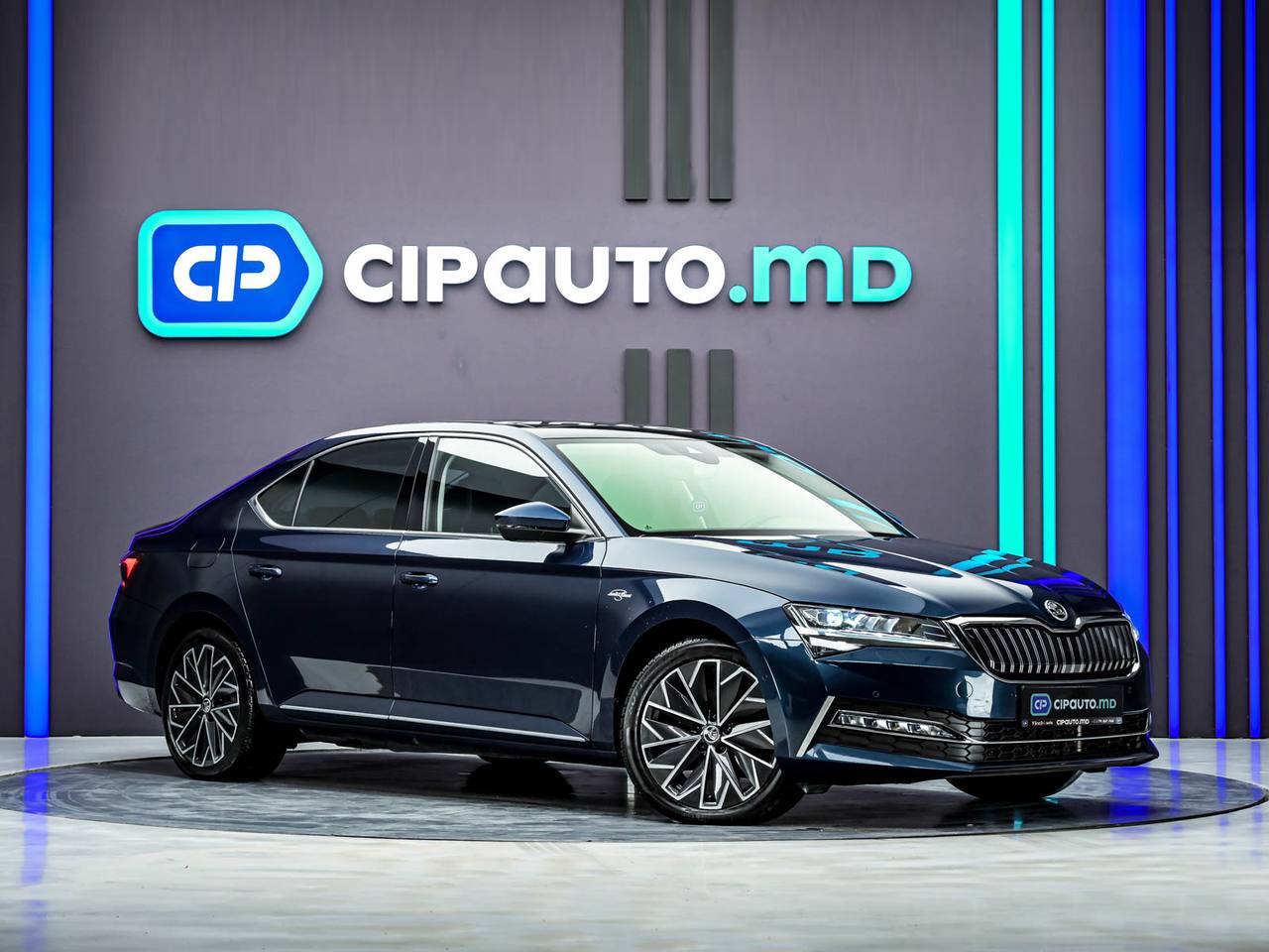 Skoda Superb 2021, Плаг-ин гибрид, 136 000 км – фото 4