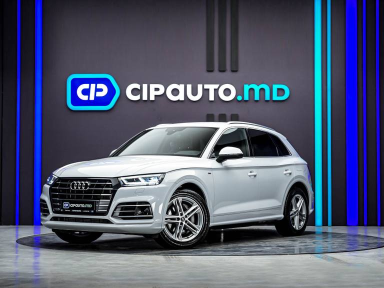 Audi Q5 2020, Plug-in Hybrid, 100 000 km – foto 1
