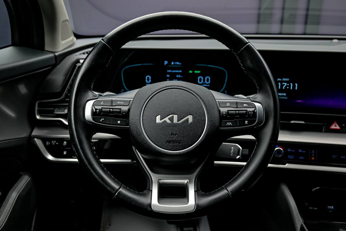 Kia Sportage 2023, Plug-in Hybrid, 131 000 km - foto 9