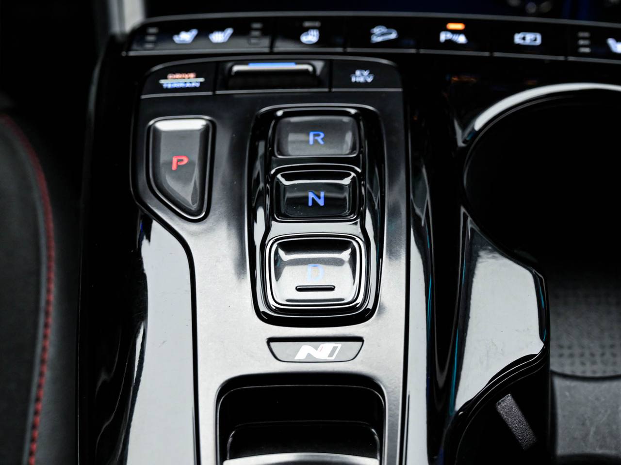 Hyundai Tucson 2023, Плаг-ин гибрид, 108 000 км – фото 11