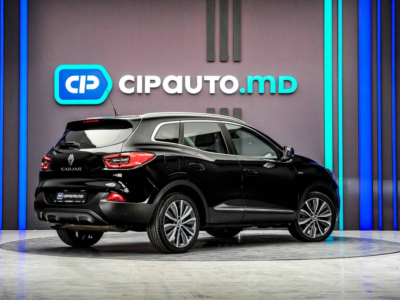 Renault KADJAR 2016, Benzină, 123 000 km - foto 3