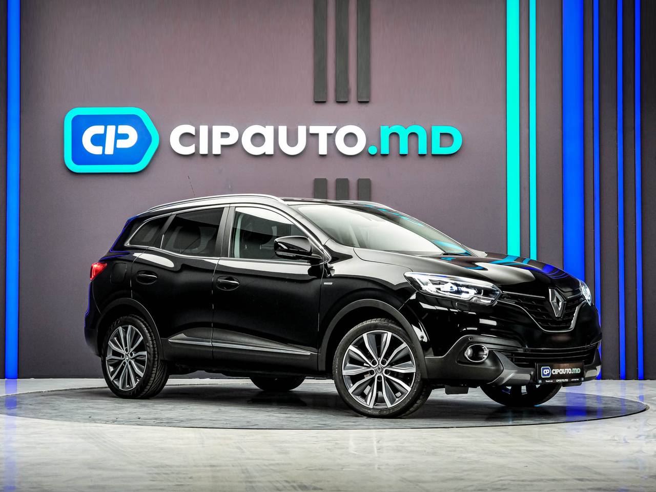 Renault KADJAR 2016, Benzină, 123 000 km - foto 4