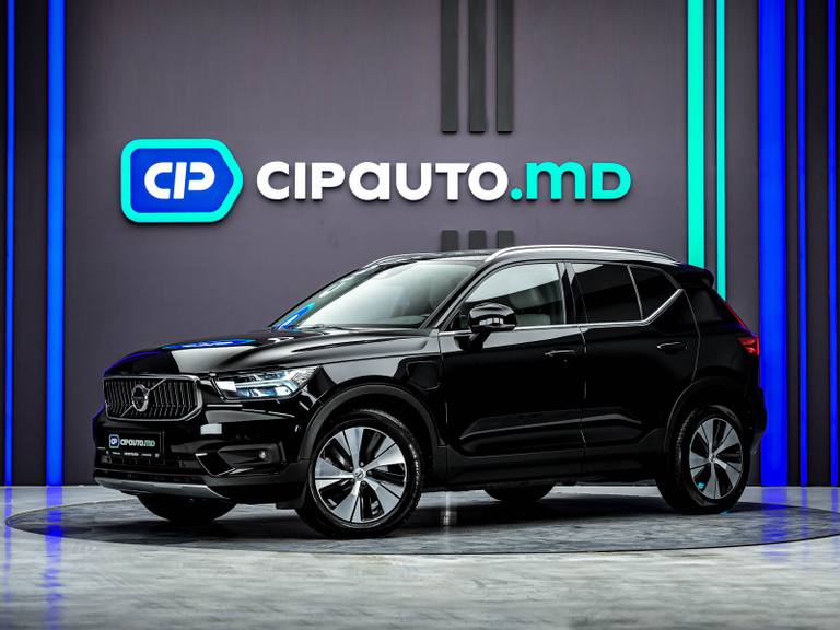 Volvo XC40 2020, Plug-in Hybrid, 91 000 km – foto 1