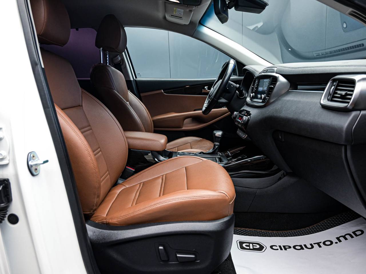Kia Sorento 2018, Diesel, 197 000 km - foto 6