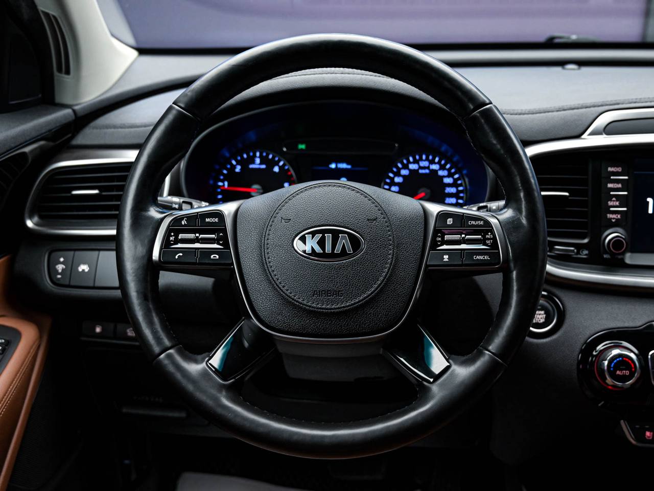 Kia Sorento 2018, Diesel, 197 000 km - foto 9