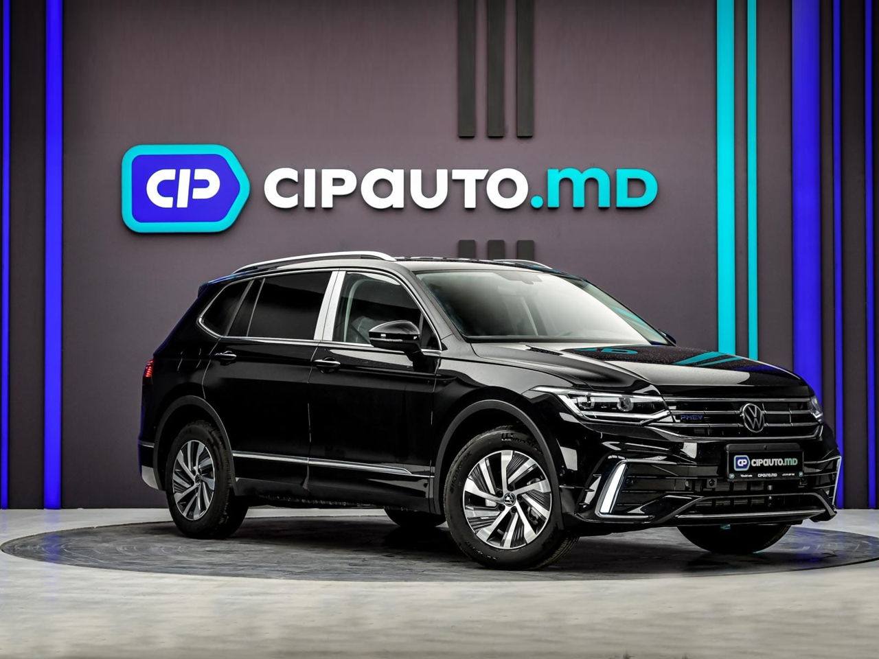 Volkswagen Tiguan 2024, Plug-in Hybrid, 1 km - foto 4