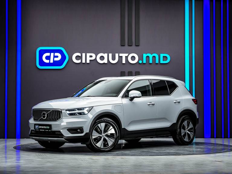 Volvo XC40 2021, Plug-in Hybrid, 116 000 km – foto 1