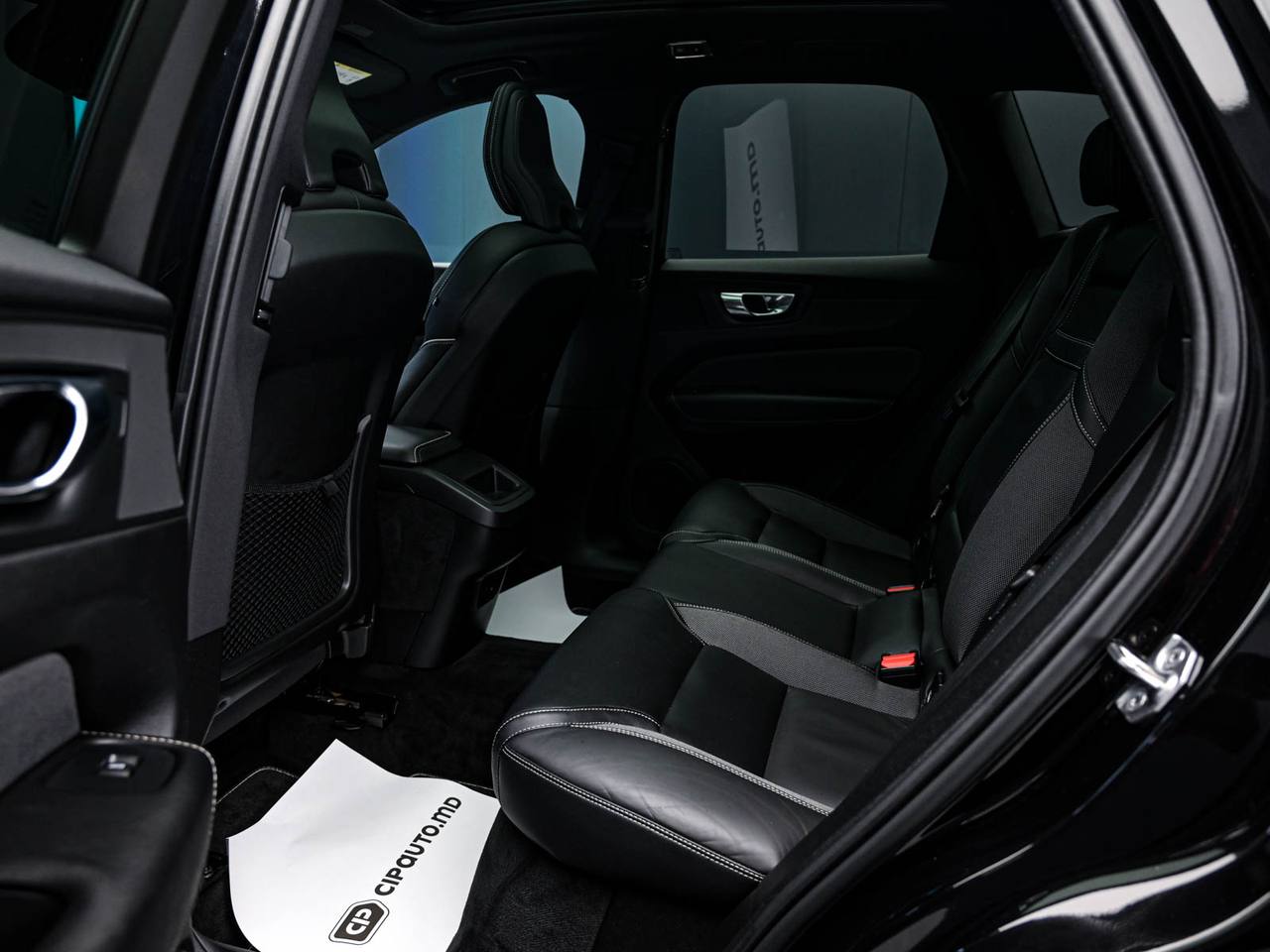 Volvo XC60 2021, Diesel, 168 000 km – foto 7