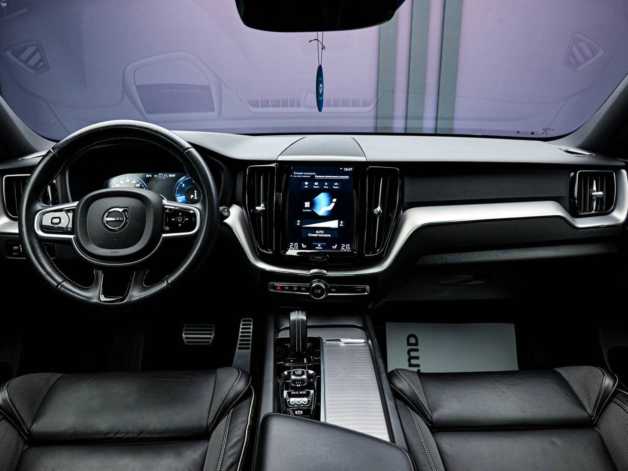 Volvo XC60 2021, Diesel, 168 000 km – foto 5