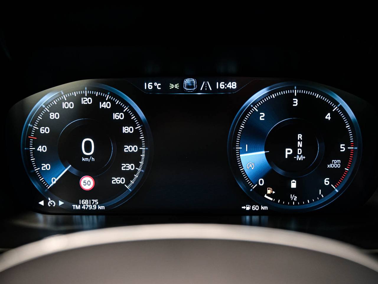 Volvo XC60 2021, Diesel, 168 000 km – foto 8