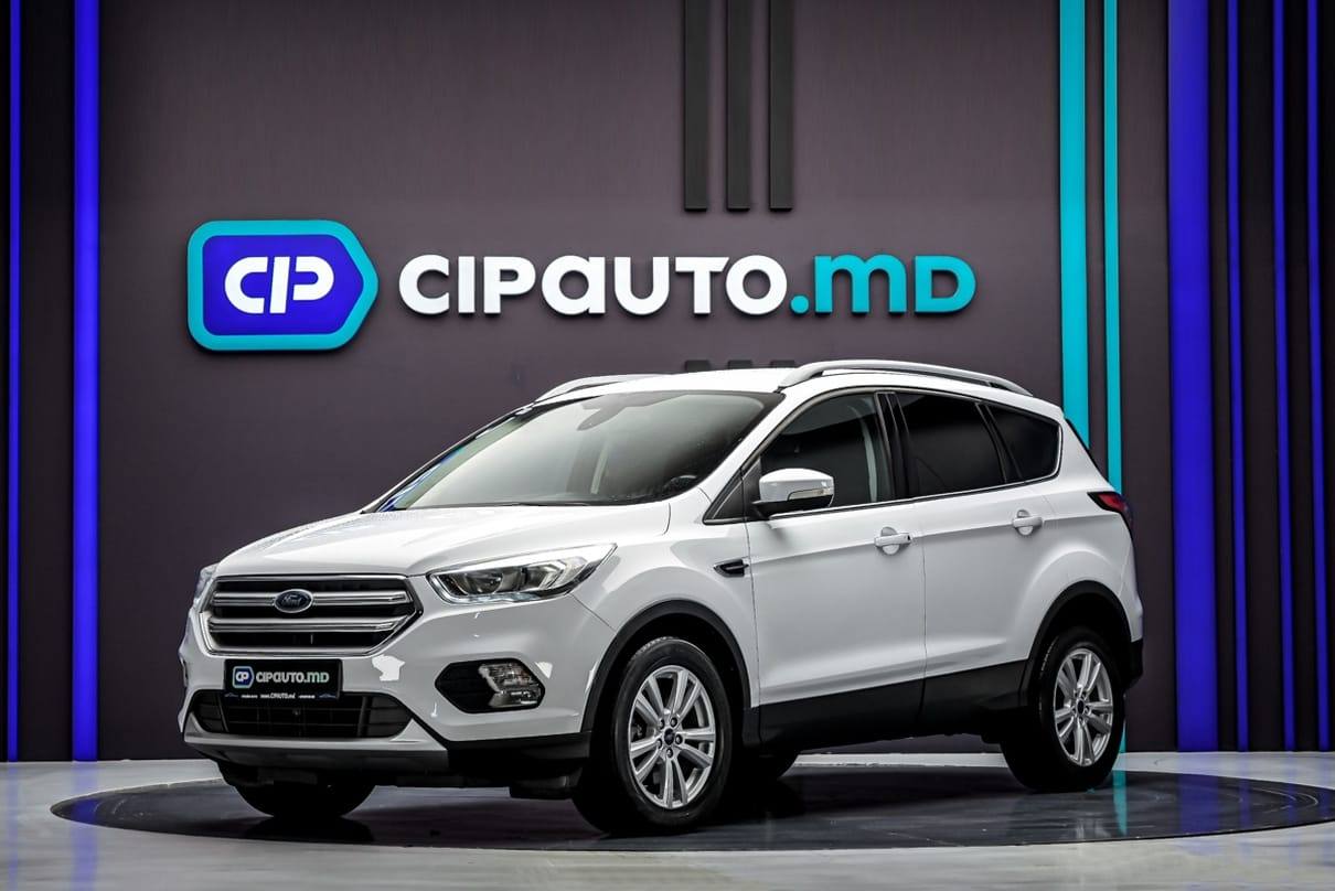 Ford Kuga 2017, Diesel, 170 000 km - foto 1