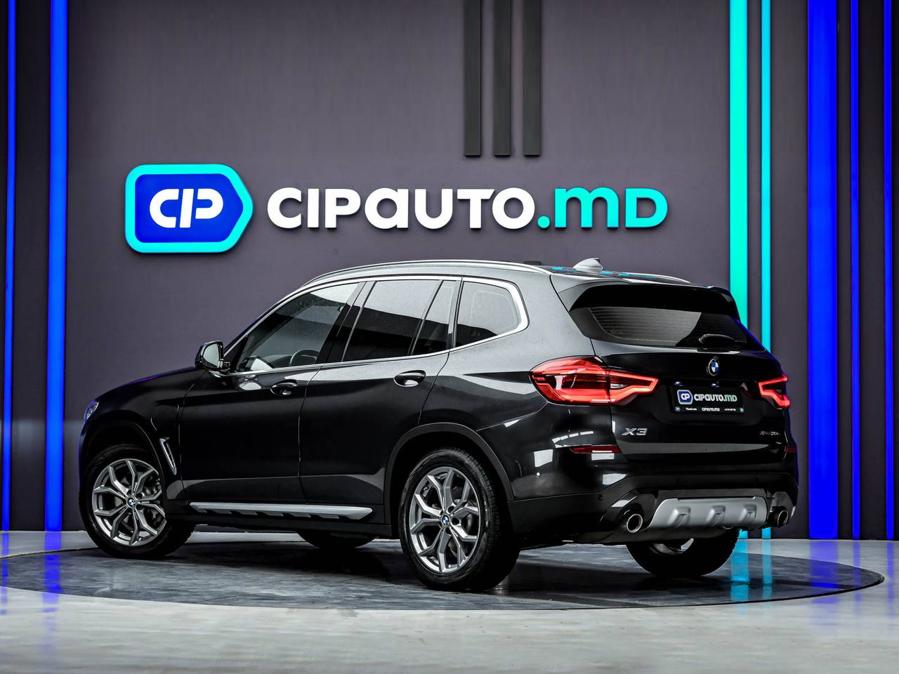 BMW X3 2020, Plug-in Hybrid, 158 000 km – foto 2