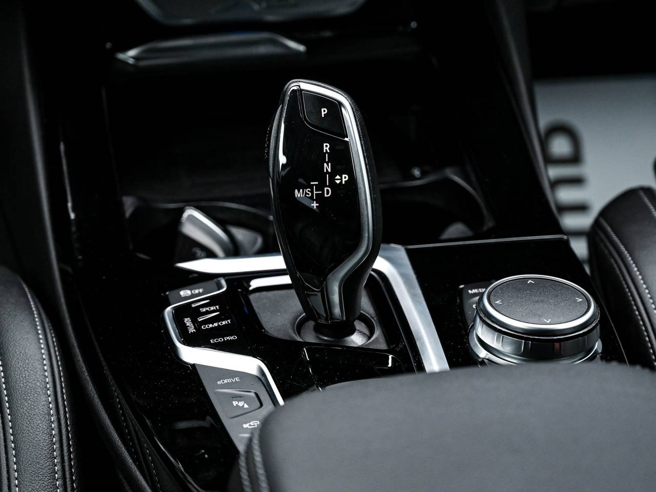 BMW X3 2020, Plug-in Hybrid, 158 000 km – foto 12