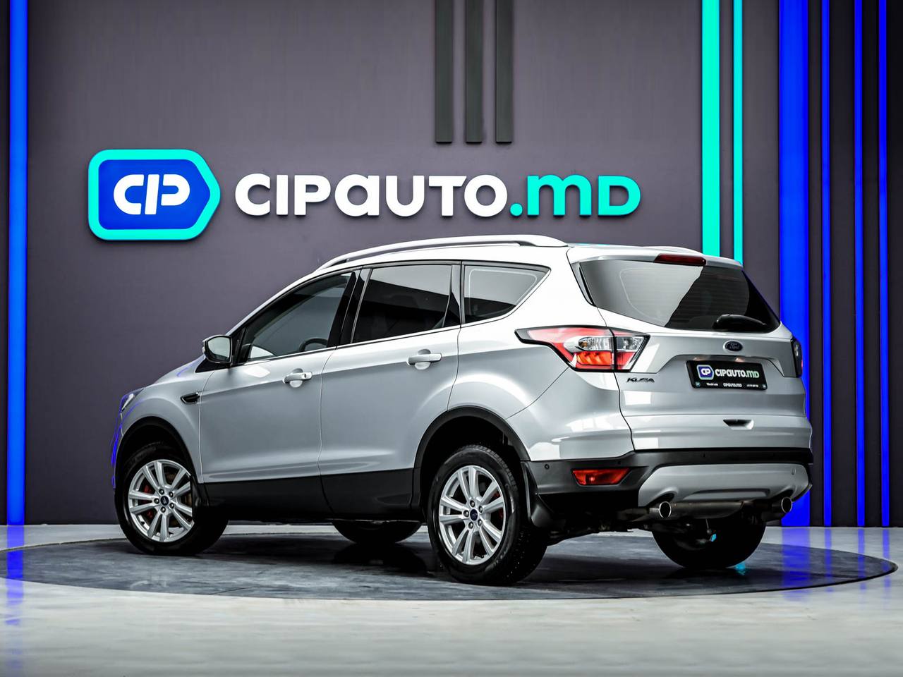 Ford Kuga 2018, Diesel, 210 000 km – foto 2