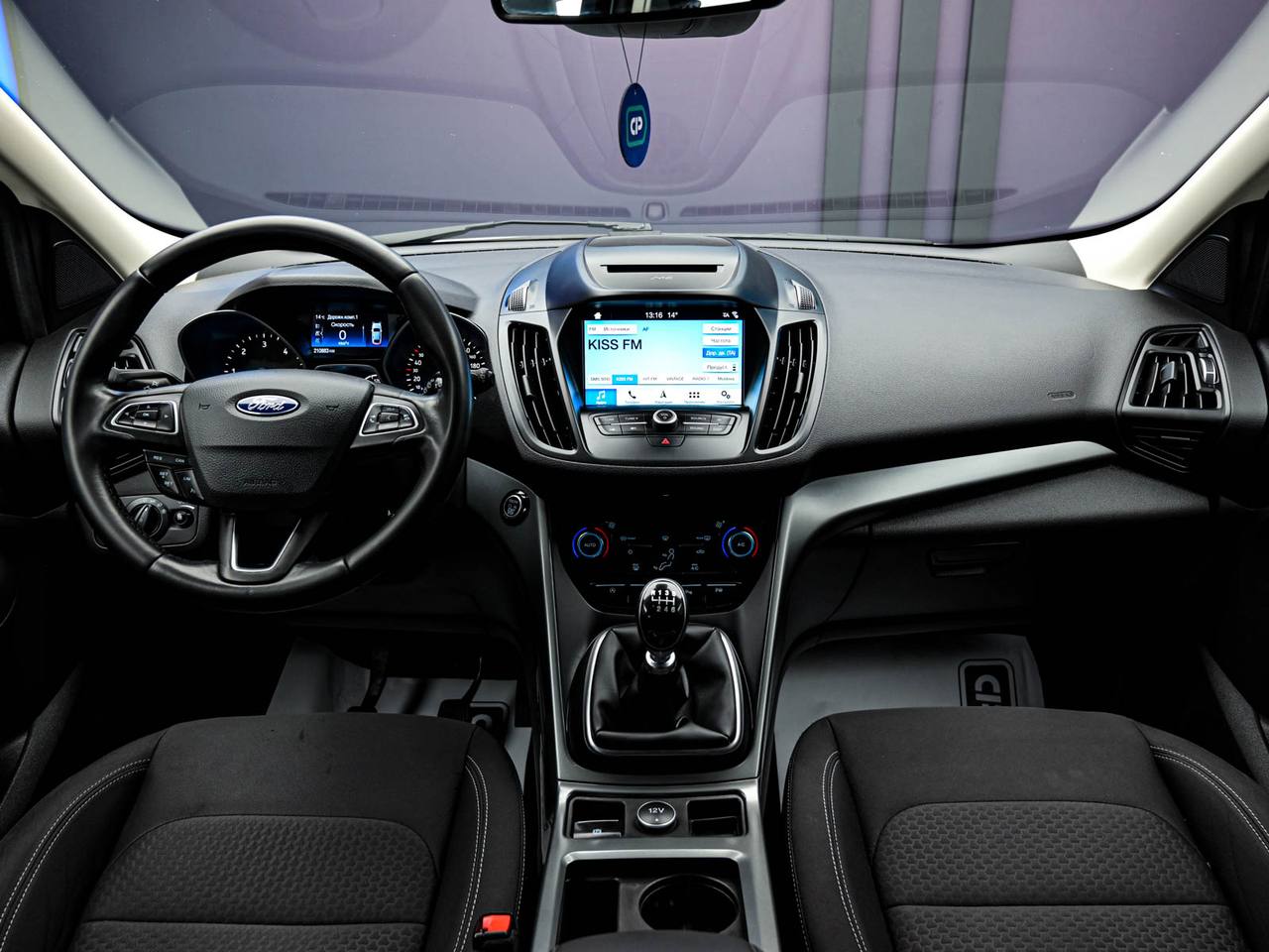 Ford Kuga 2018, Diesel, 210 000 km – foto 5