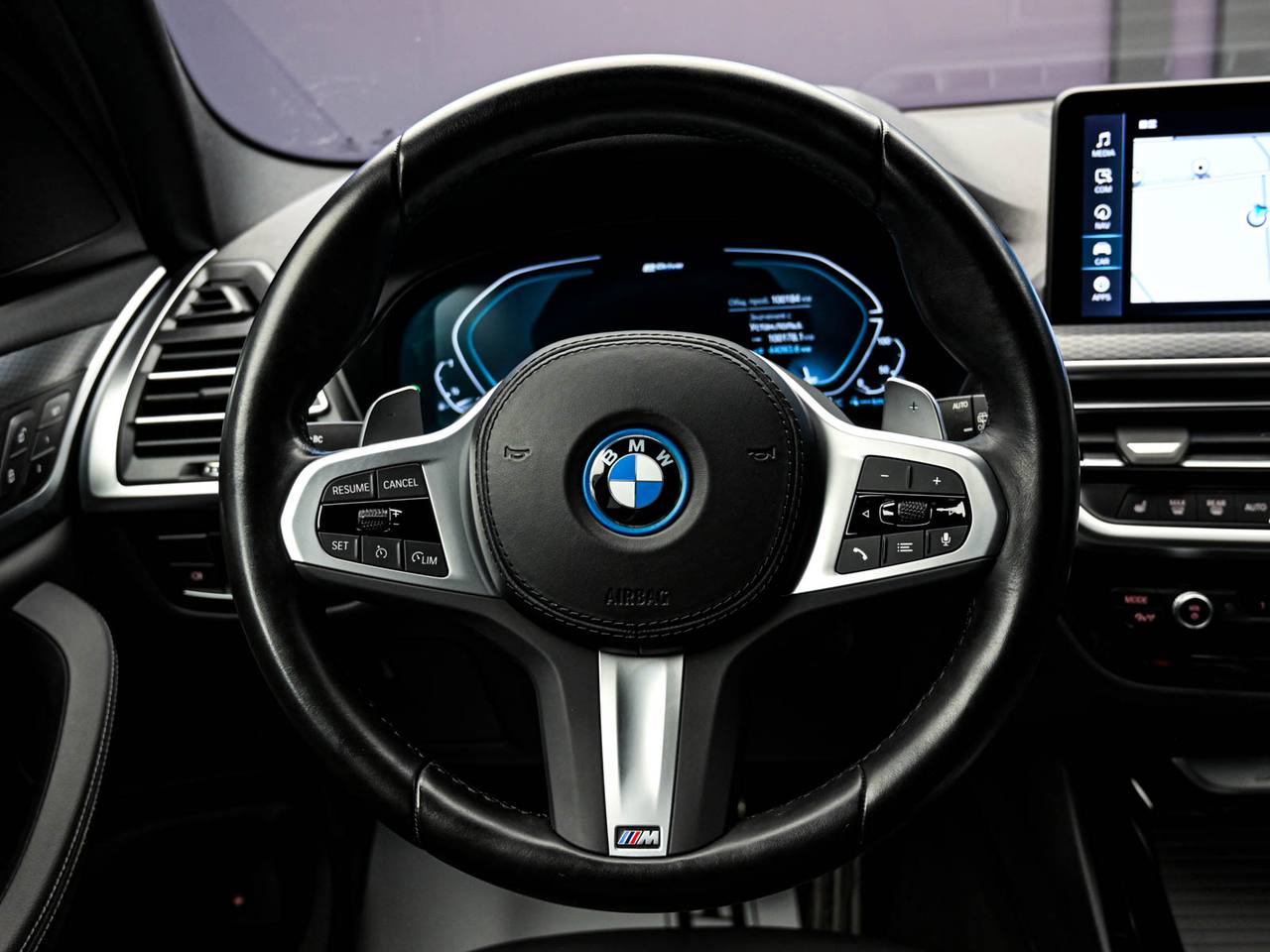 BMW X3 2022, Plug-in Hybrid, 100 000 km – foto 9
