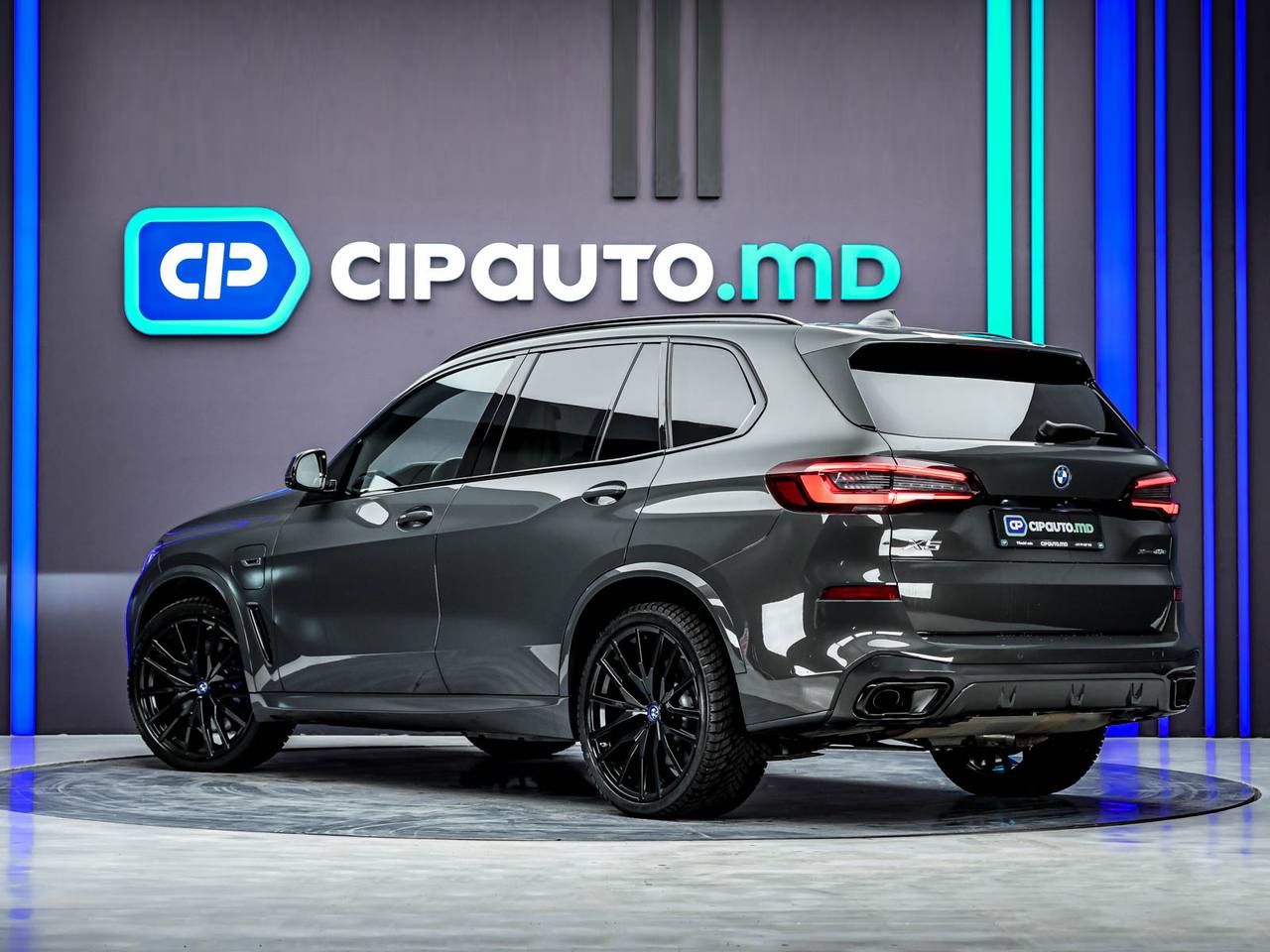 BMW X5 2022, Plug-in Hybrid, 140 000 km – foto 2