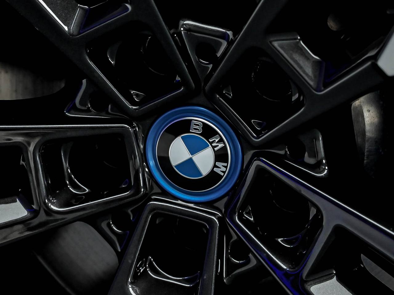 BMW 5 Series 2025, Plug-in Hybrid, 17 000 km – foto 38
