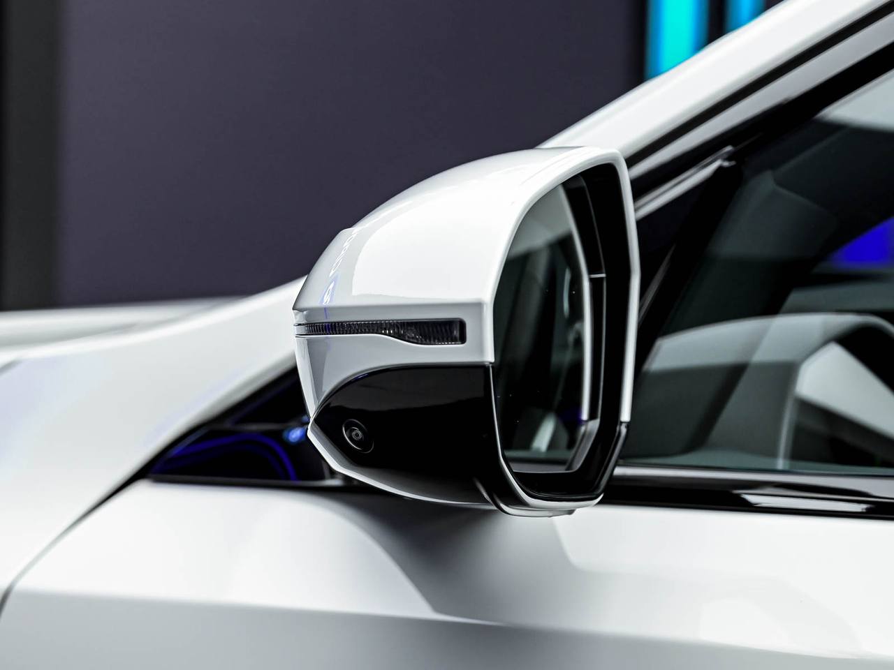 BMW 5 Series 2025, Plug-in Hybrid, 17 000 km – foto 43