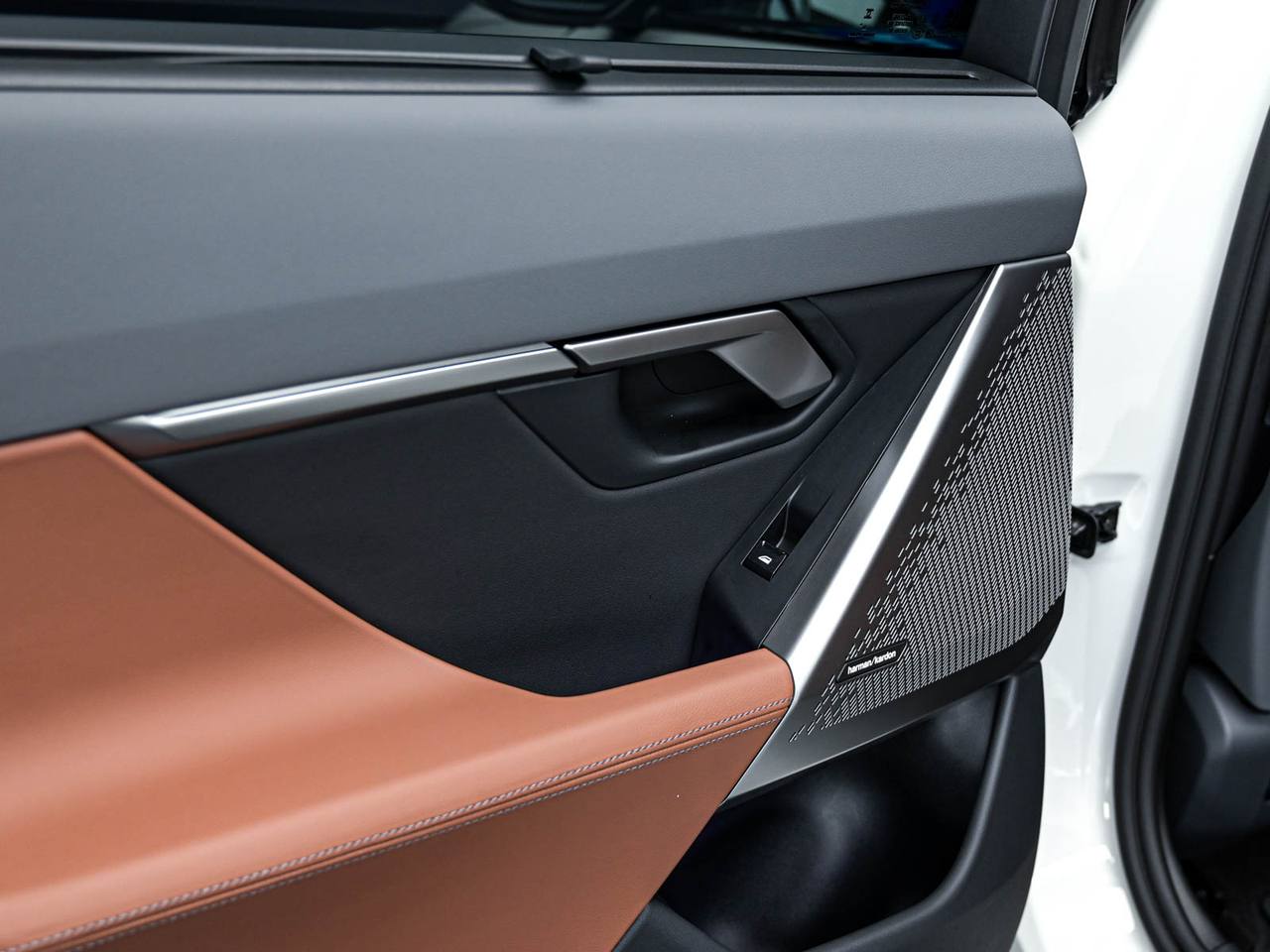 BMW 5 Series 2025, Plug-in Hybrid, 17 000 km – foto 44