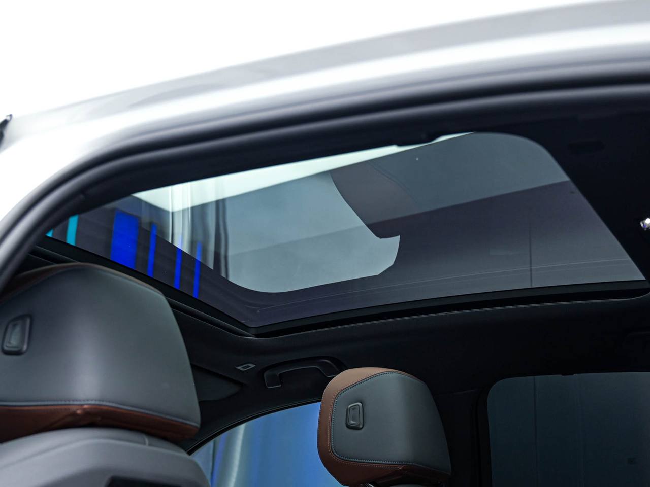 BMW 5 Series 2025, Plug-in Hybrid, 17 000 km – foto 49