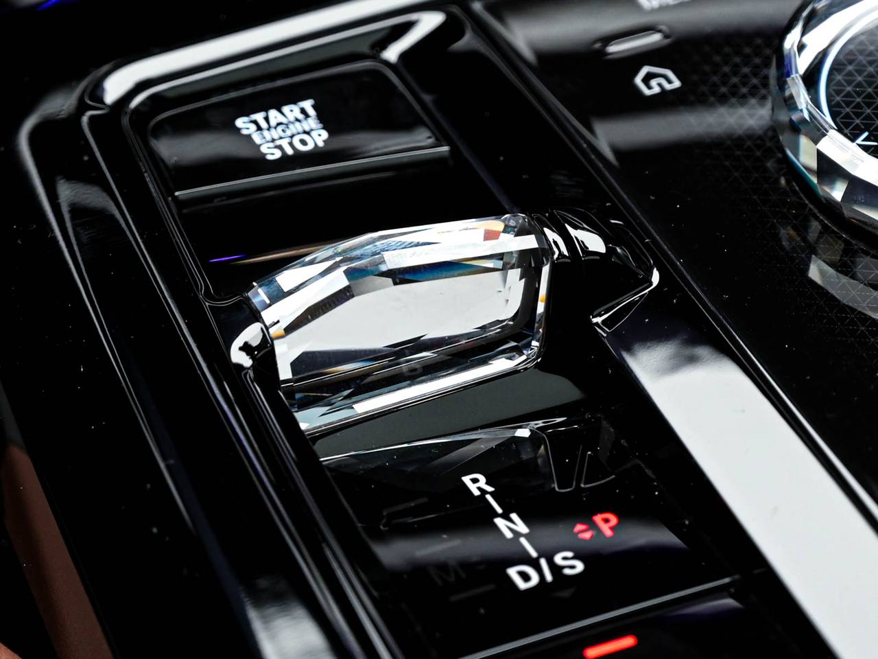 BMW 5 Series 2025, Plug-in Hybrid, 17 000 km – foto 63