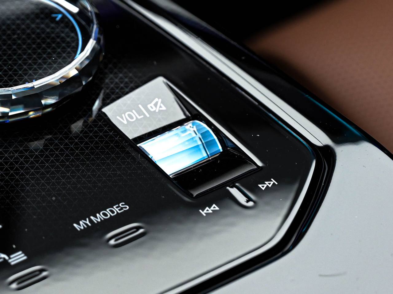 BMW 5 Series 2025, Plug-in Hybrid, 17 000 km – foto 64