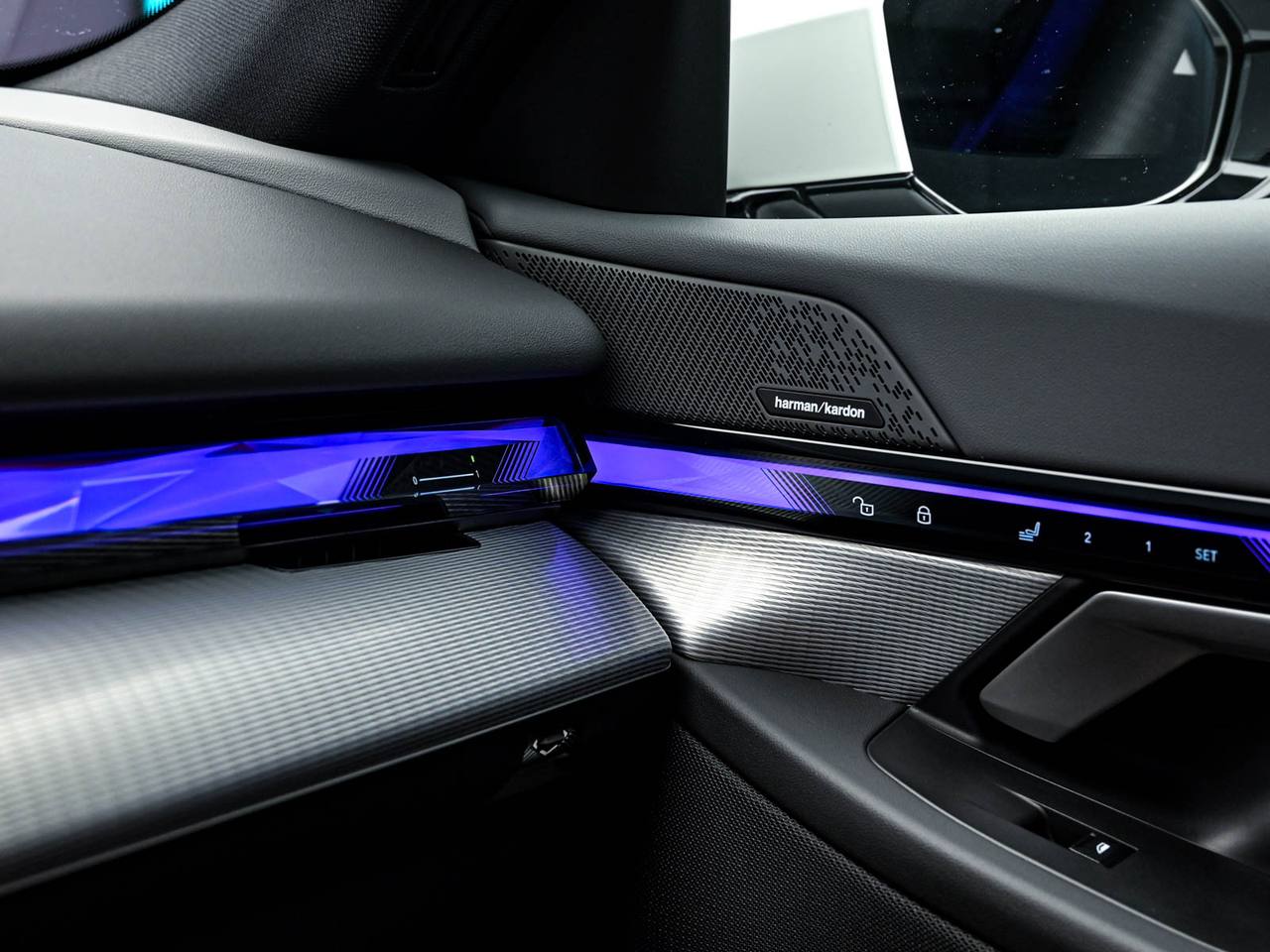 BMW 5 Series 2025, Plug-in Hybrid, 17 000 km – foto 68