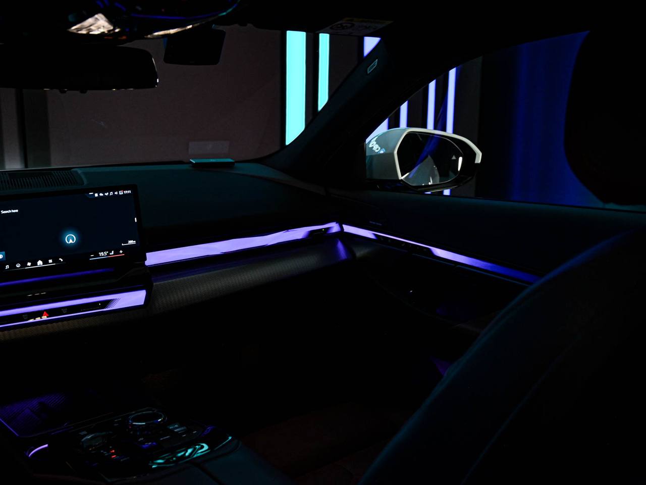 BMW 5 Series 2025, Plug-in Hybrid, 17 000 km – foto 85