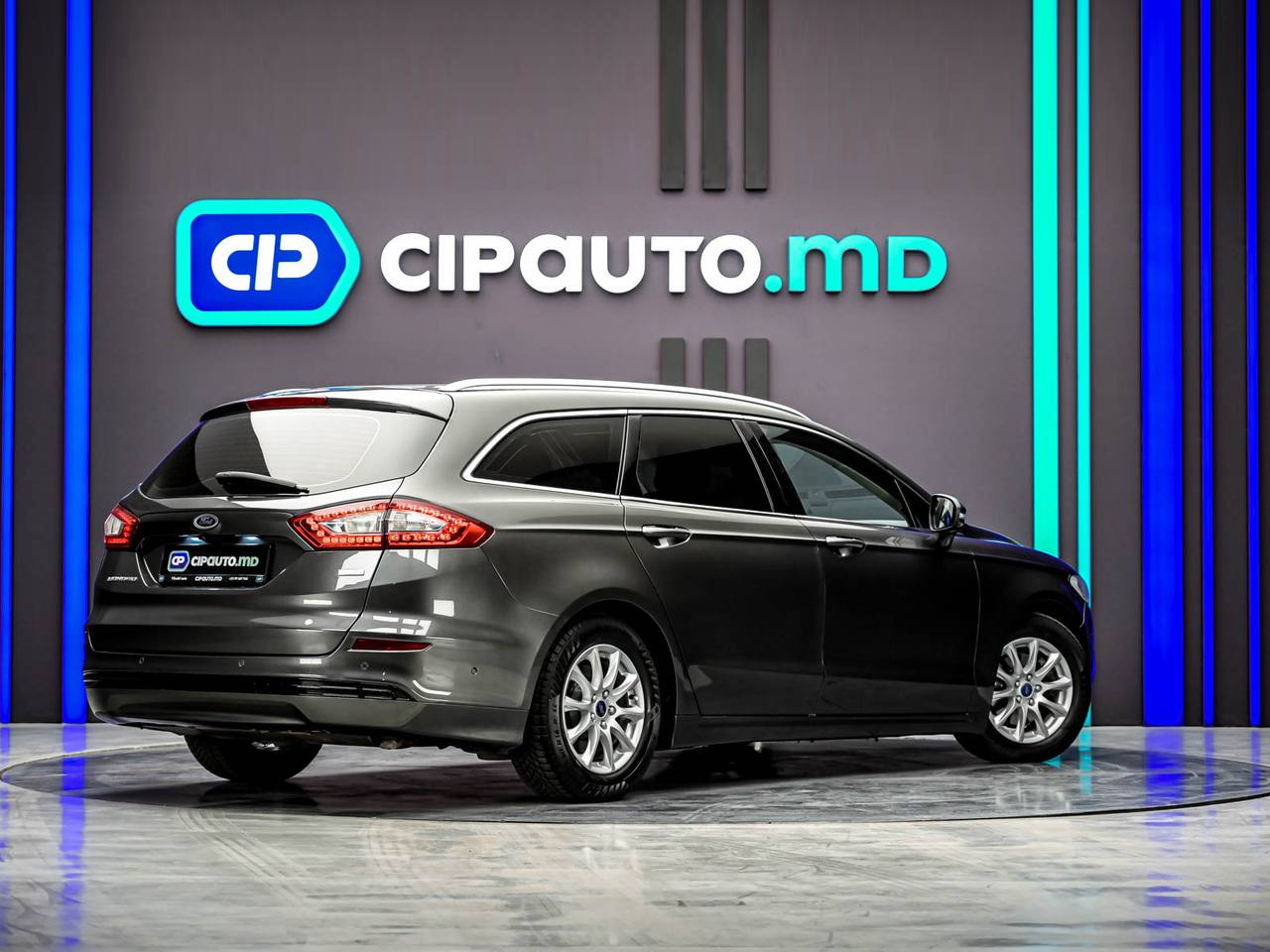 Ford Mondeo 2015, Diesel, 254 000 km - foto 3