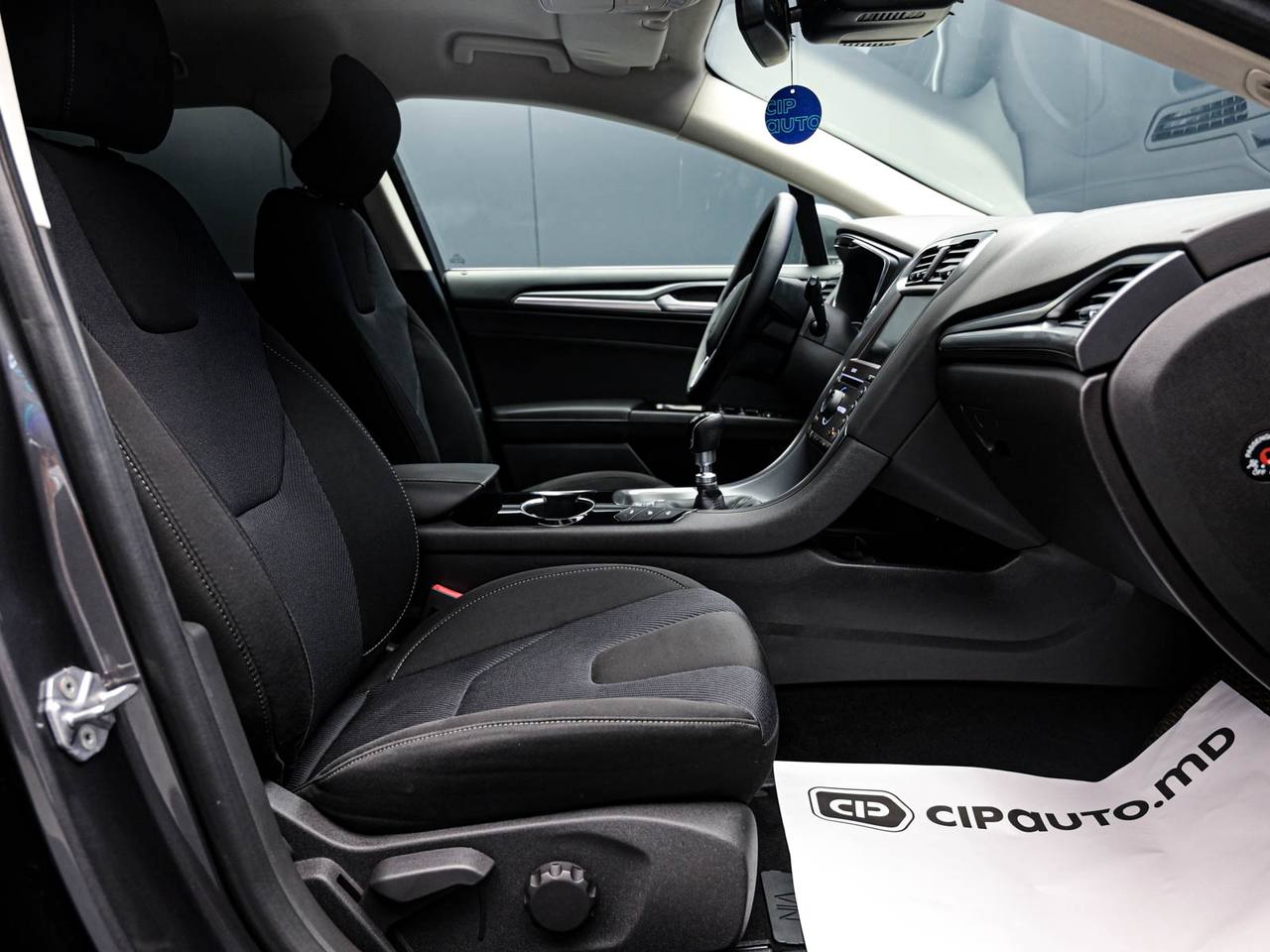 Ford Mondeo 2015, Diesel, 254 000 km - foto 6