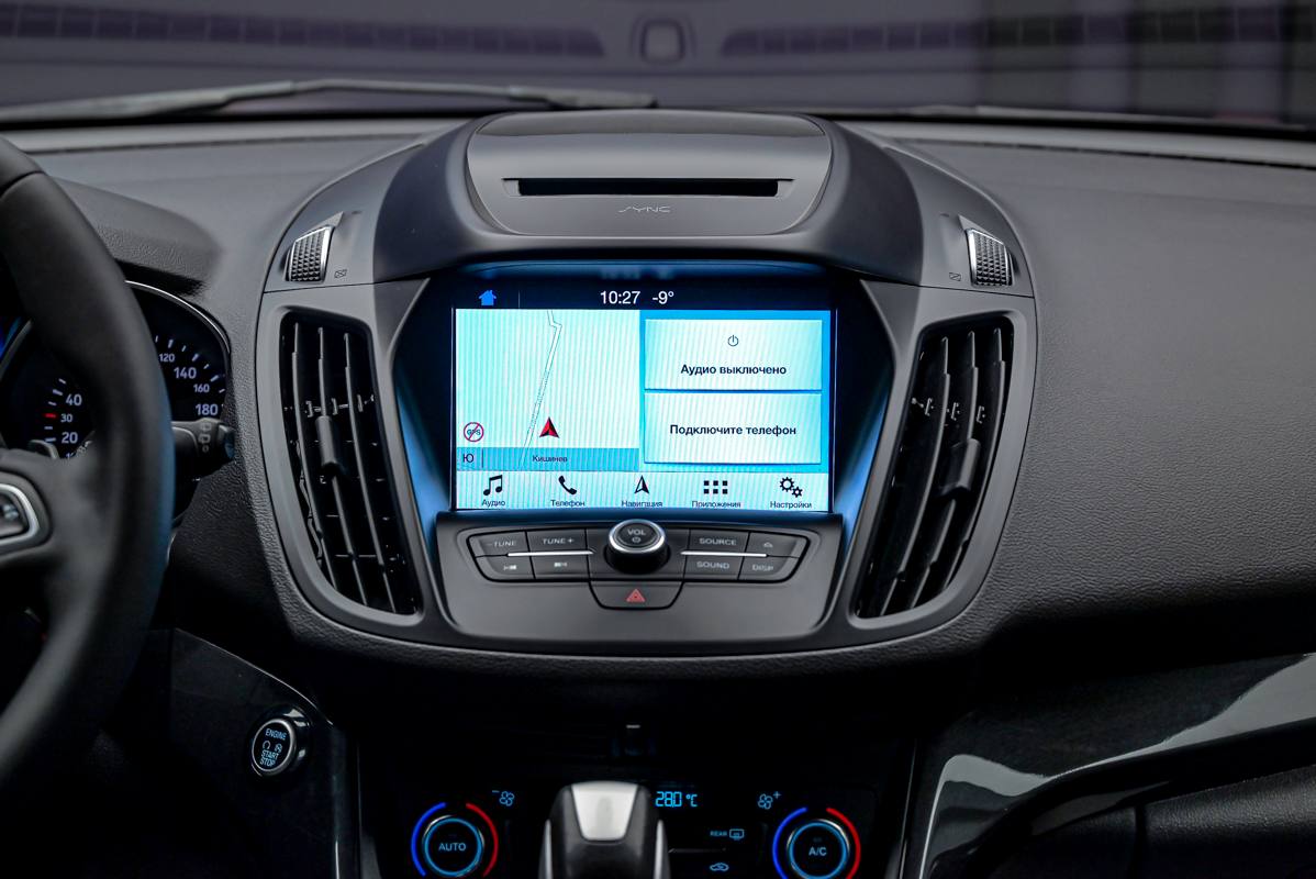 Ford Kuga 2017, Diesel, 247 000 km – foto 10