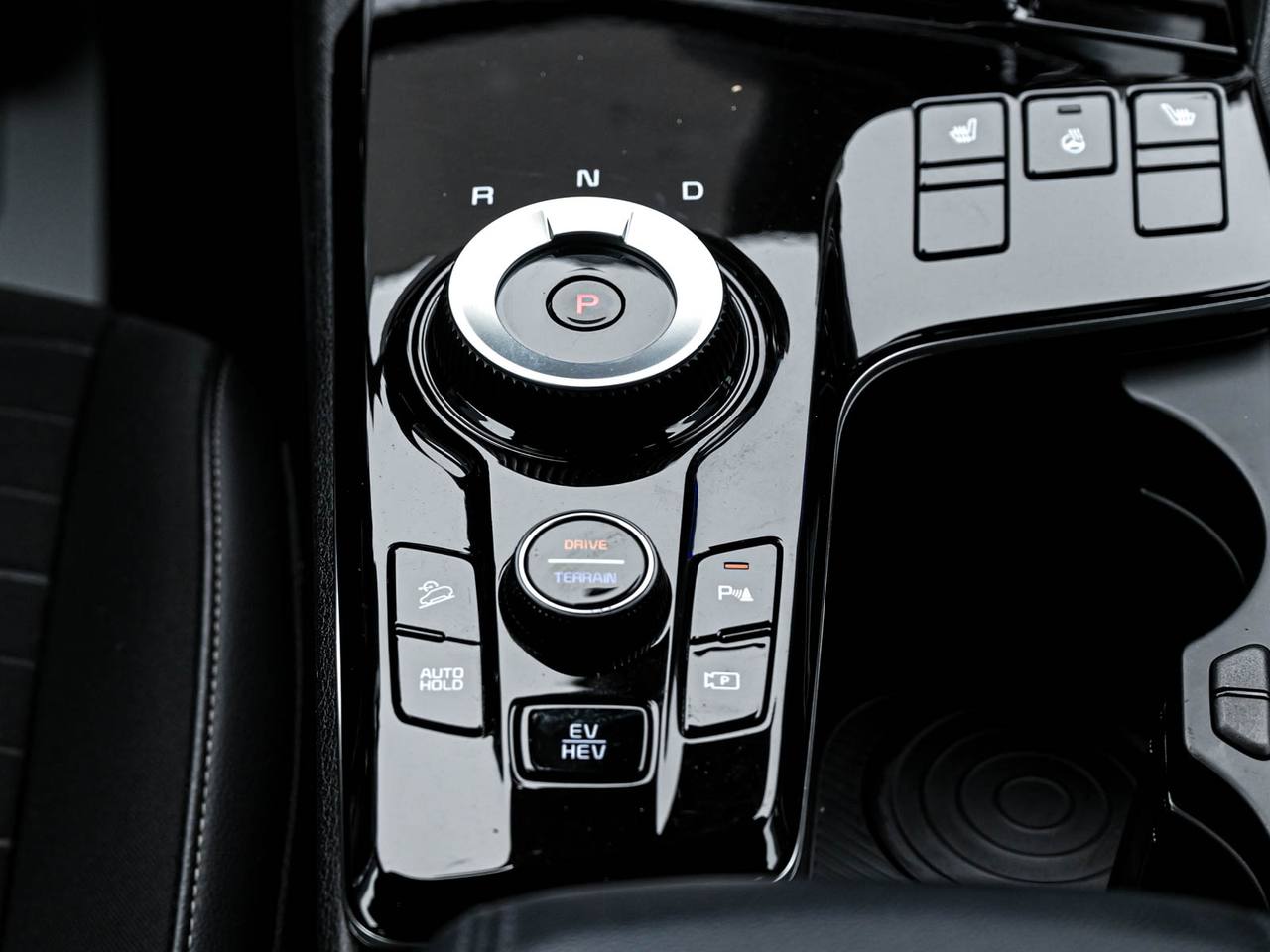Kia Sportage 2022, Plug-in Hybrid, 107 000 km – foto 12