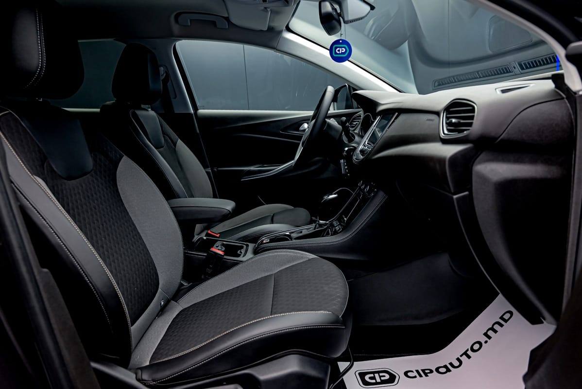 Opel Grandland X 2021, Diesel, 159 000 km – foto 6