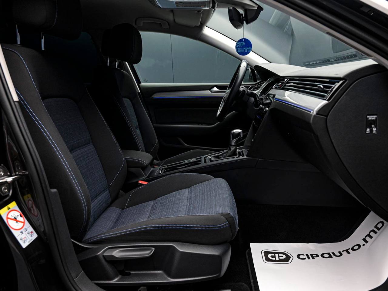 Volkswagen Passat 2022, Plug-in Hybrid, 149 000 km – foto 6