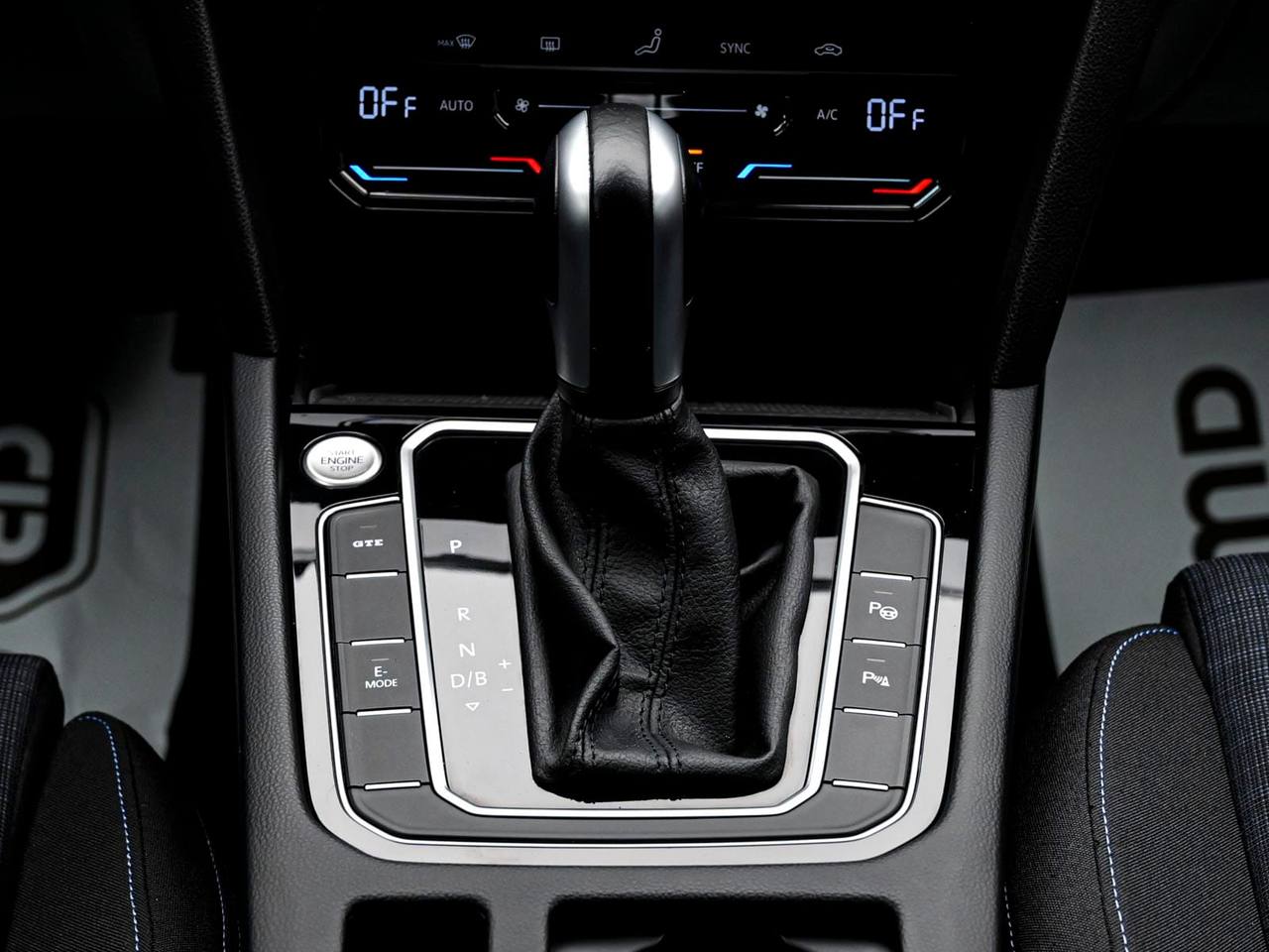 Volkswagen Passat 2022, Plug-in Hybrid, 149 000 km – foto 12