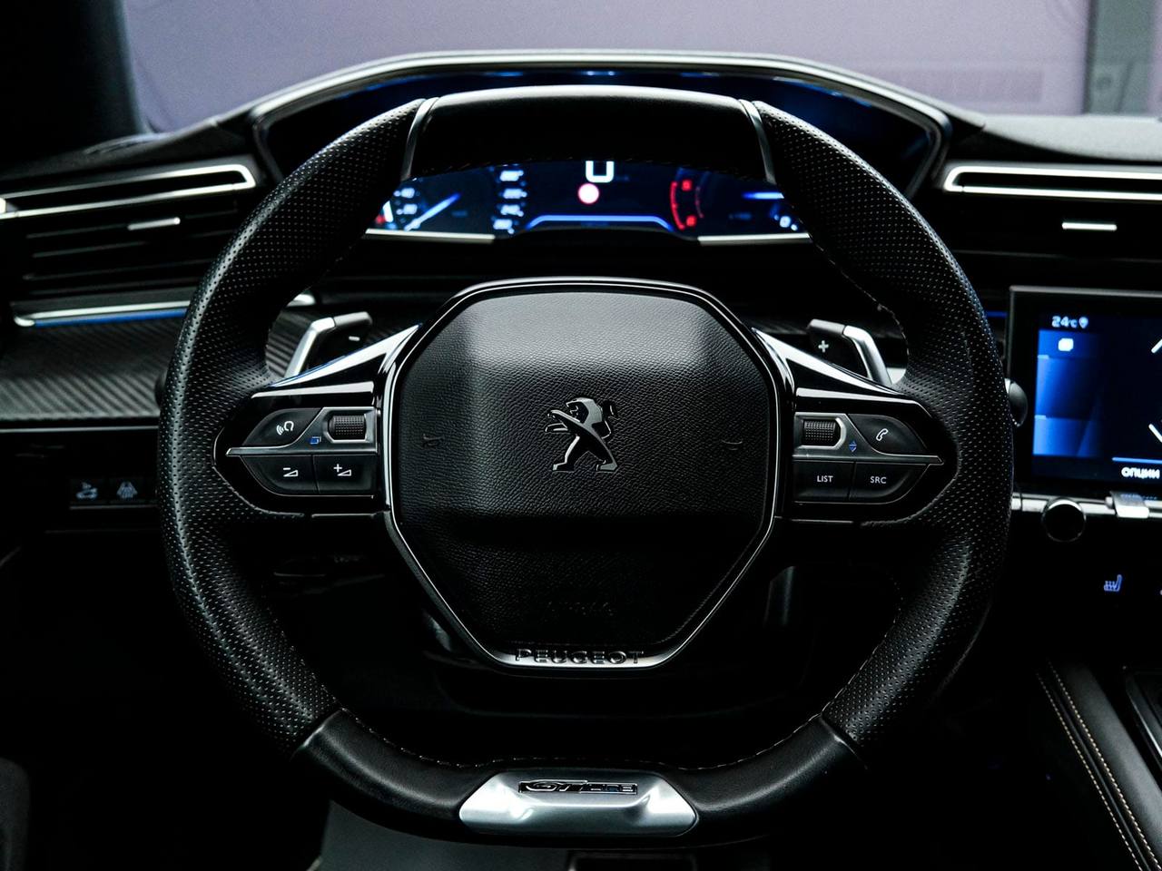 Peugeot 508 2020, Diesel, 100 000 km – foto 9