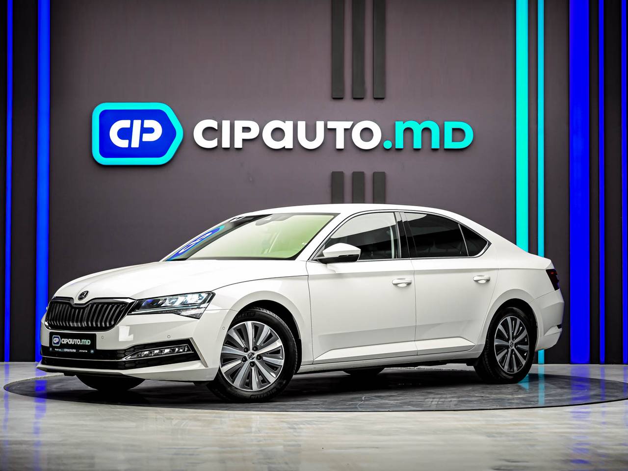 Skoda Superb 2021, Plug-in Hybrid, 129 000 km – foto 1