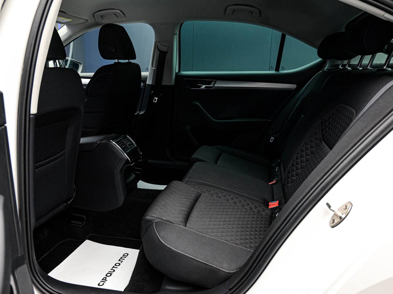 Skoda Superb 2021, Plug-in Hybrid, 129 000 km – foto 7