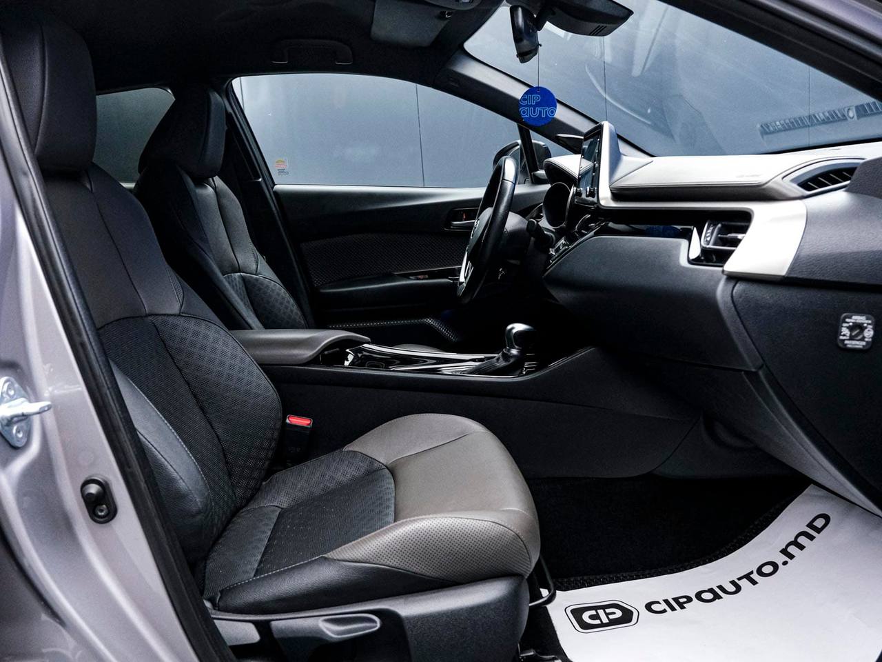 Toyota C-HR 2021, Hibrid, 124 000 km – foto 6