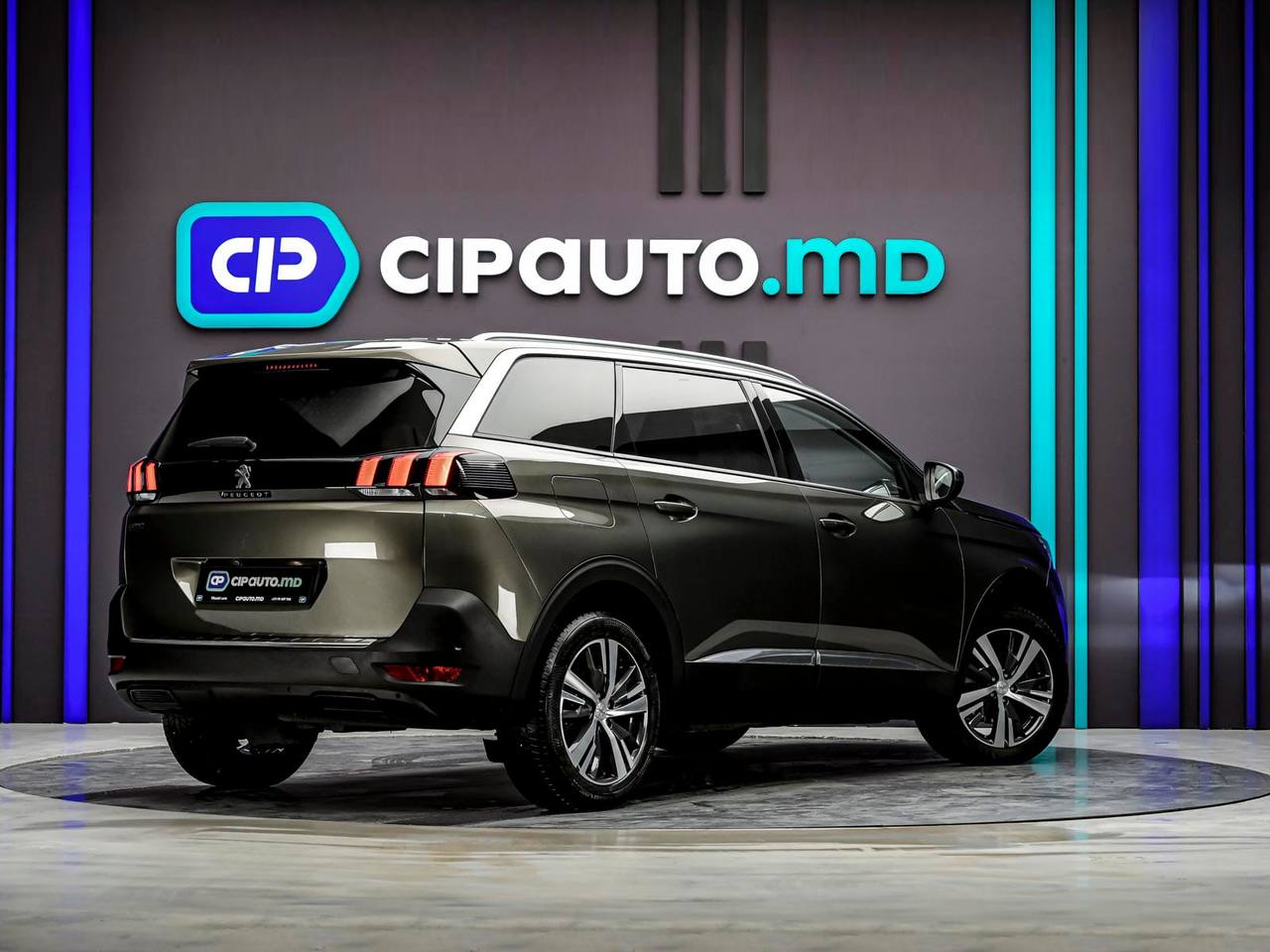 Peugeot 5008 2020, Diesel, 136 000 km – foto 3