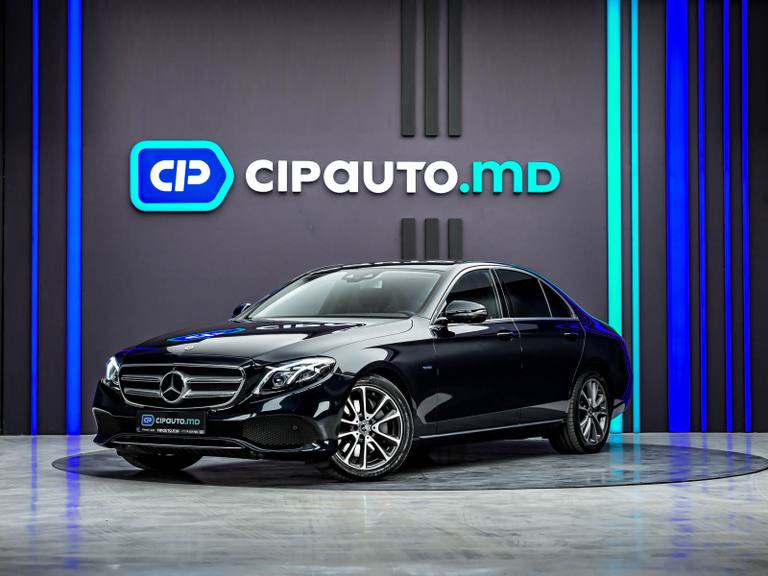 Mercedes-Benz E-Class 2017, Plug-in Hybrid, 135 000 km – foto 1