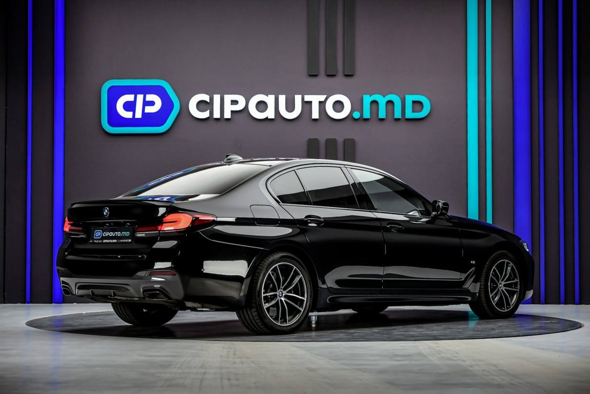 BMW 5 Series 2021, Plug-in Hybrid, 139 000 km – foto 3