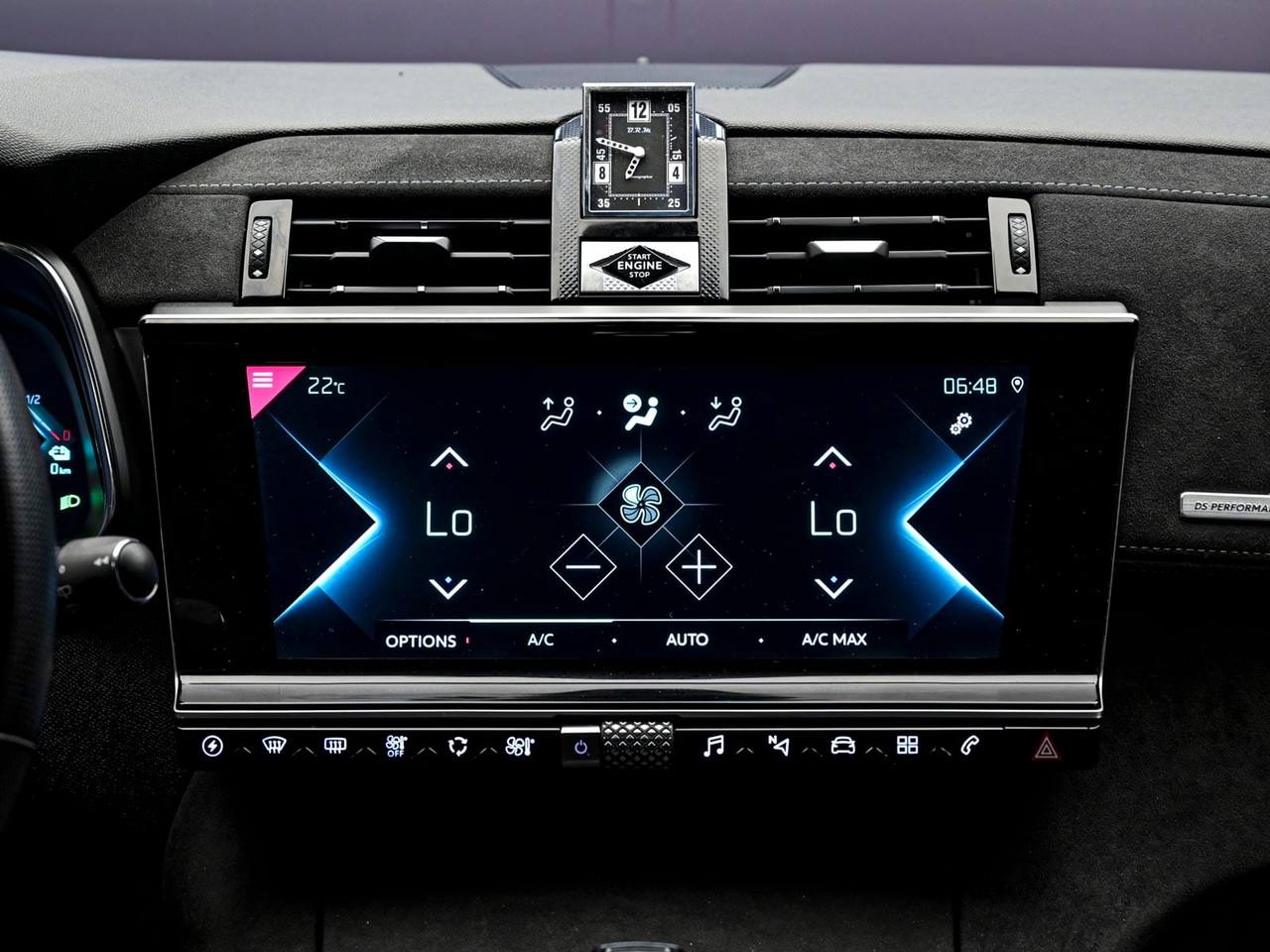 DS Automobiles DS 7 Crossback 2022, Plug-in Hybrid, 104 000 km – foto 10