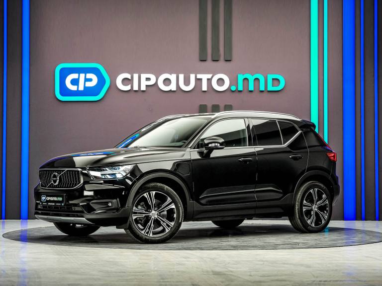 Volvo XC40 2021, Plug-in Hybrid, 115 000 km – foto 1