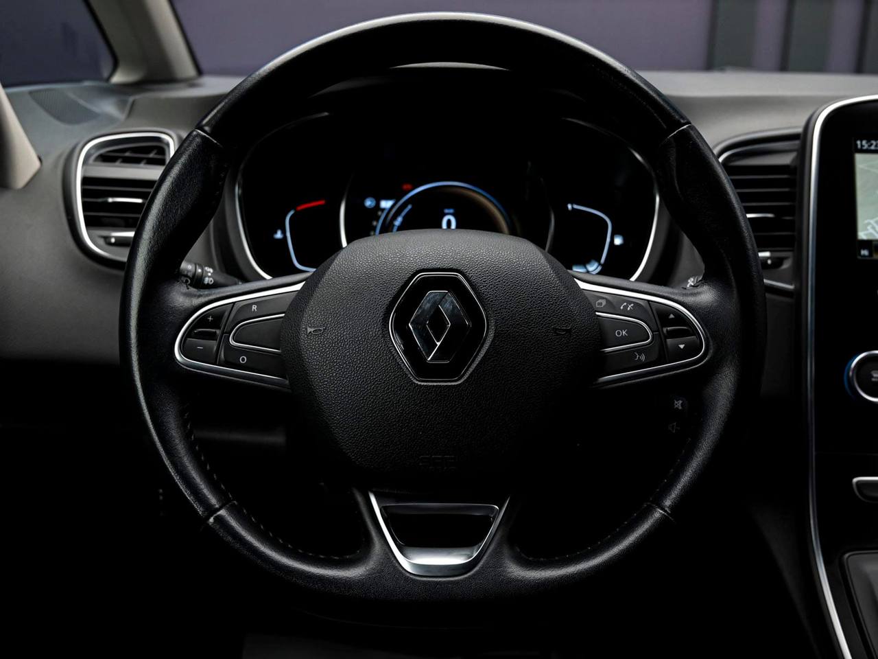 Renault Scenic 2017, Diesel, 173 000 km – foto 9